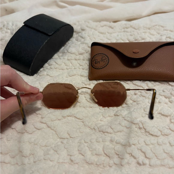 Ray-Ban Gold Frame Sunglasses with Rose Lenses - Picture 3 of 5